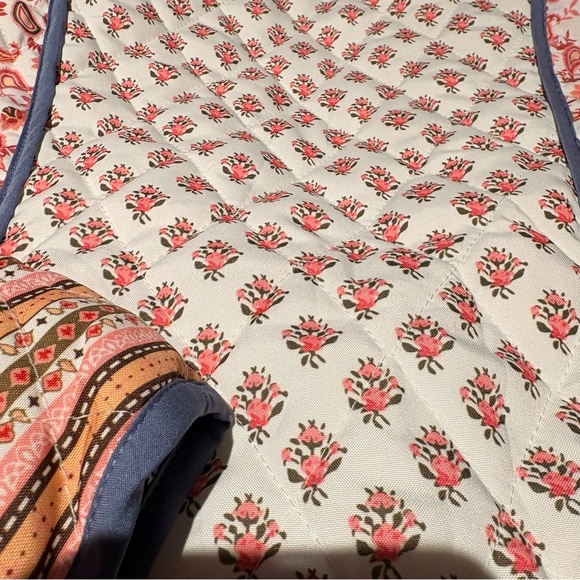 Reversible, Multicolor Quilted Puffer Jacket - Women’s Size Small - Picture 3 of 8